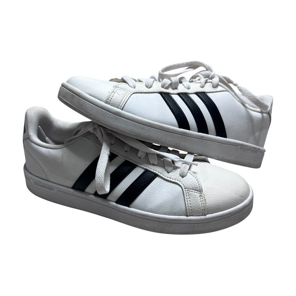 Adidas Grand Court sneakers featuring Cloudfoam